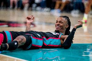 富勒姆队 vs 埃弗顿队