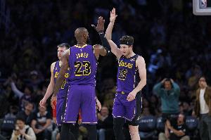 国王VS灰熊直播